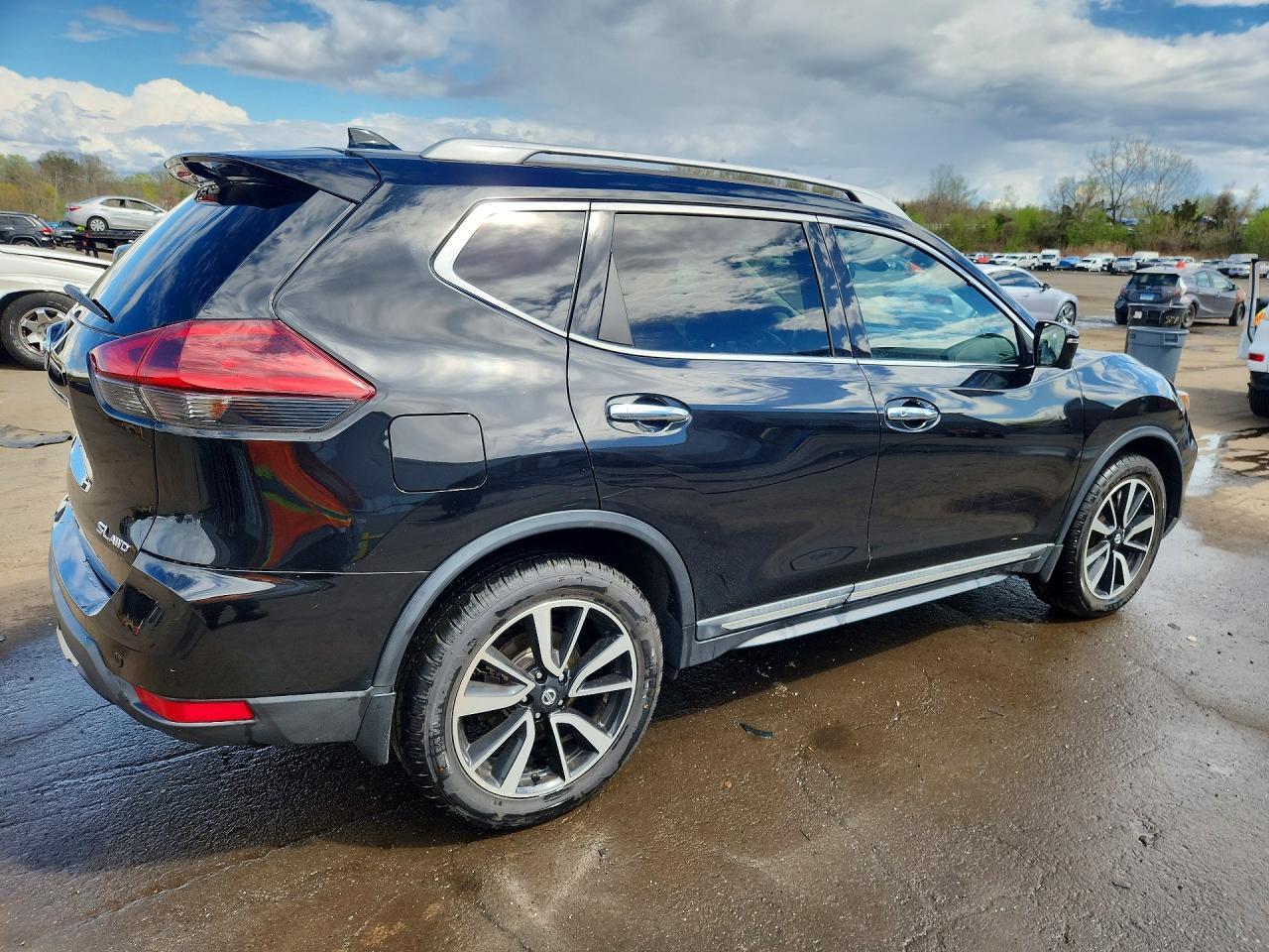 2019 Nissan Rogue Sl - Image 3
