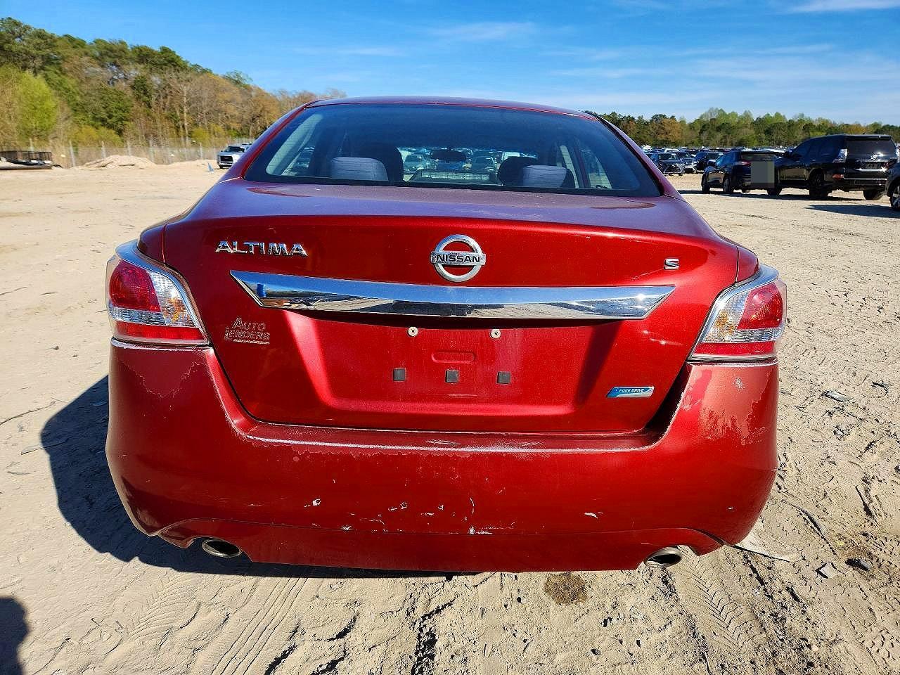 2014 Nissan Altima 2.5 S - Фото 6