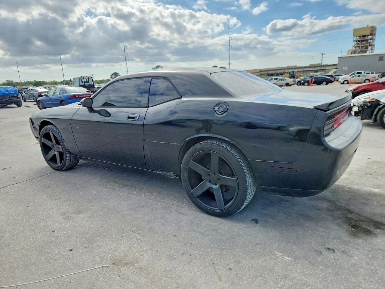 2009 Dodge Challenger R - Фото 2