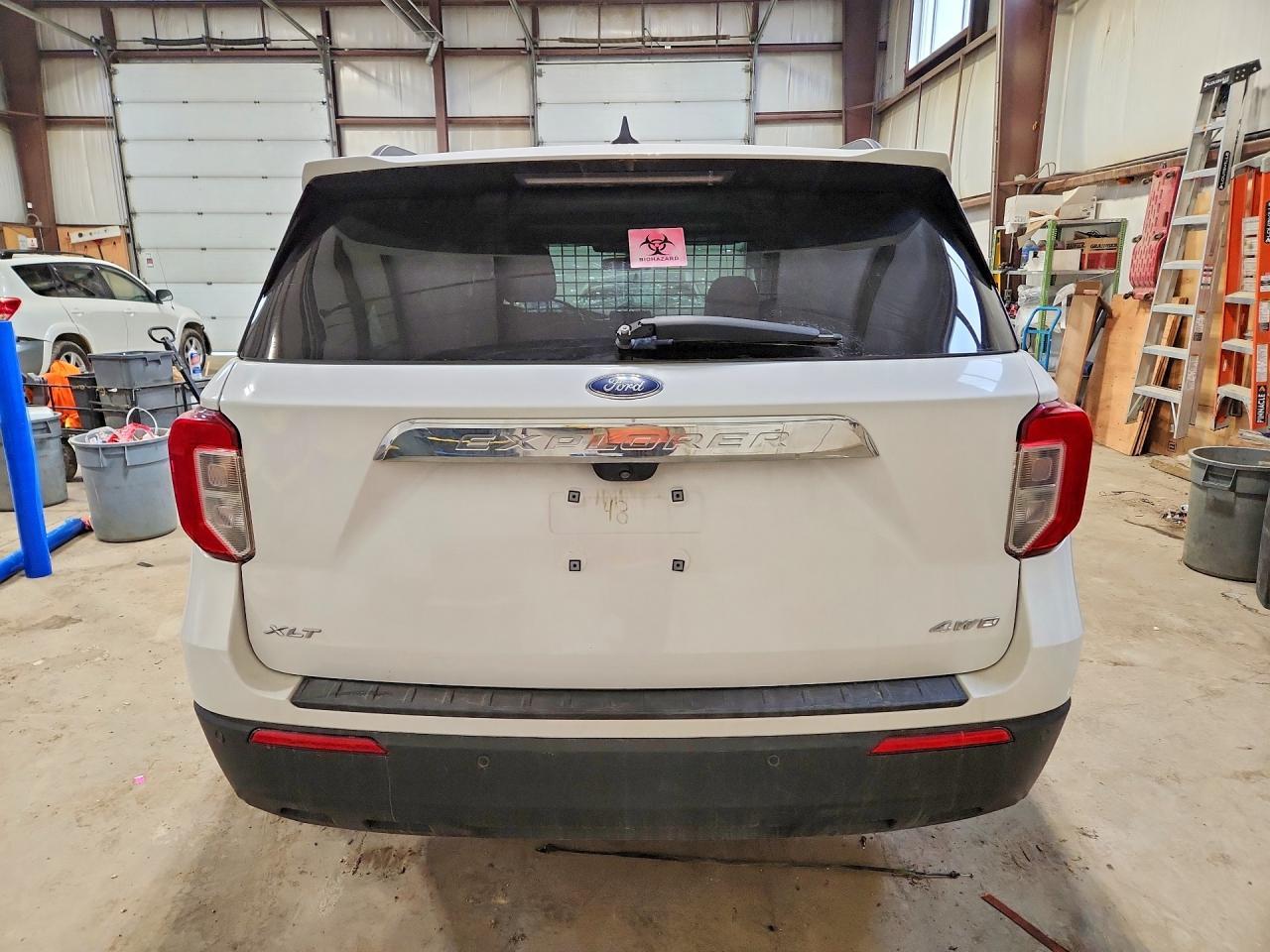 2023 Ford Explorer Xlt - Image 6