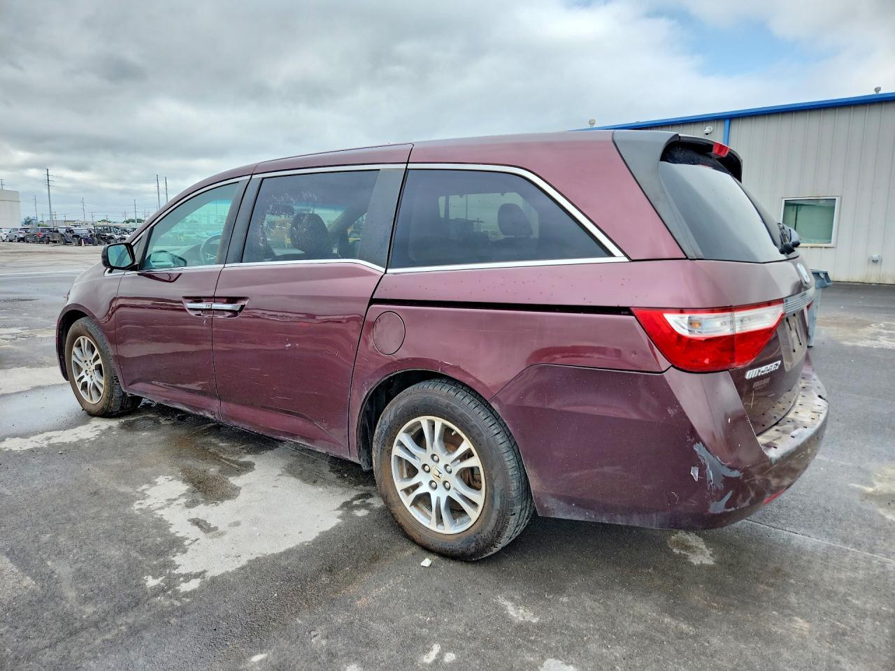 2013 Honda Odyssey Exl - Image 2