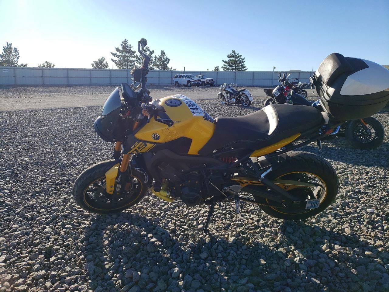 2015 Yamaha Fz09 - Image 3