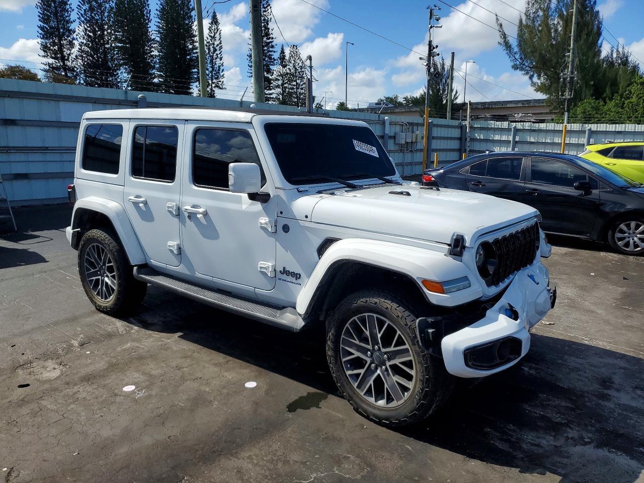 2024 Jeep Wrangler High Altitude 4Xe - Image 4
