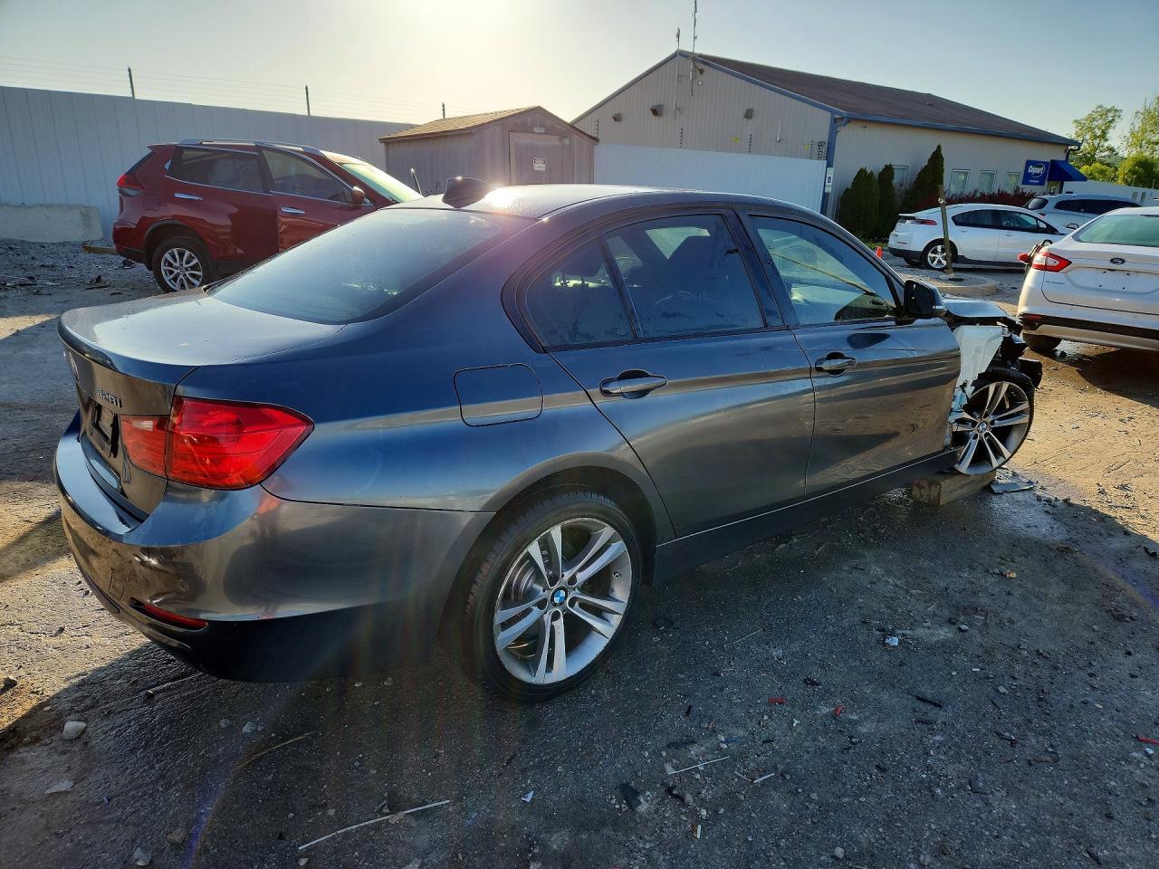 2015 BMW 328 Xi - Image 3