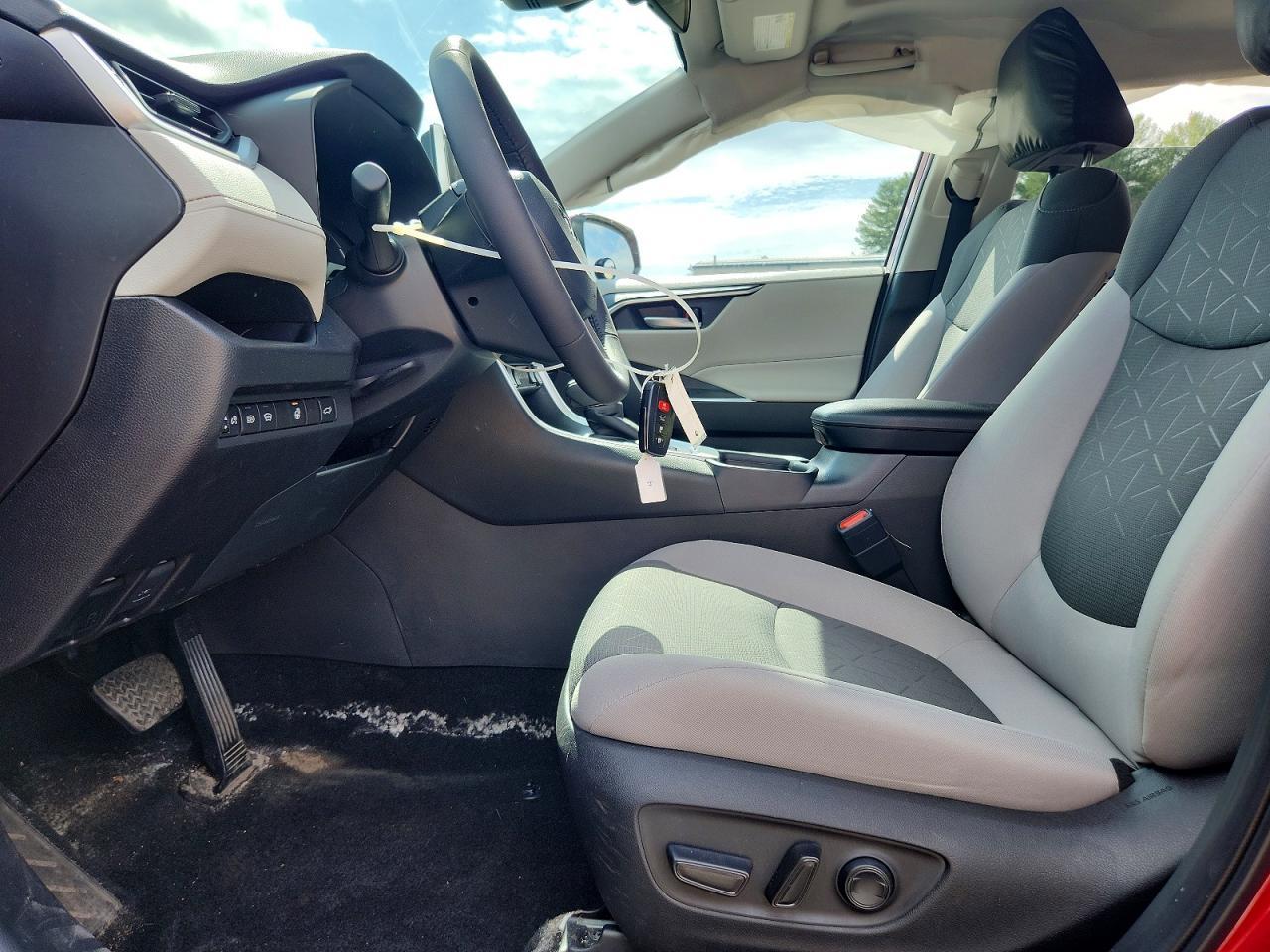 2025 Toyota Rav4 Xle - Фото 7