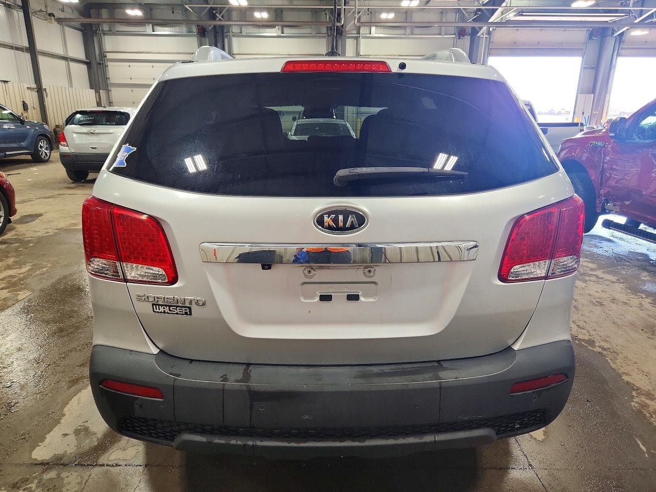2011 Kia Sorento Lx - Фото 6