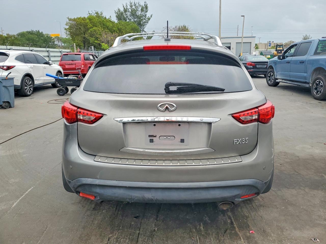 2011 Infiniti Fx35 Base - Фото 6