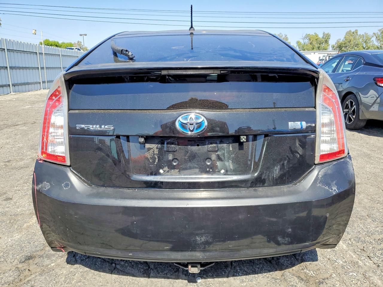 2012 Toyota Prius Two - Фото 6