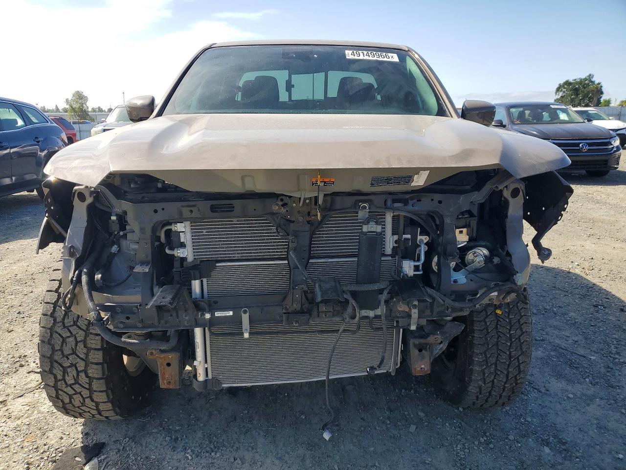 2022 Nissan Frontier - Фото 5