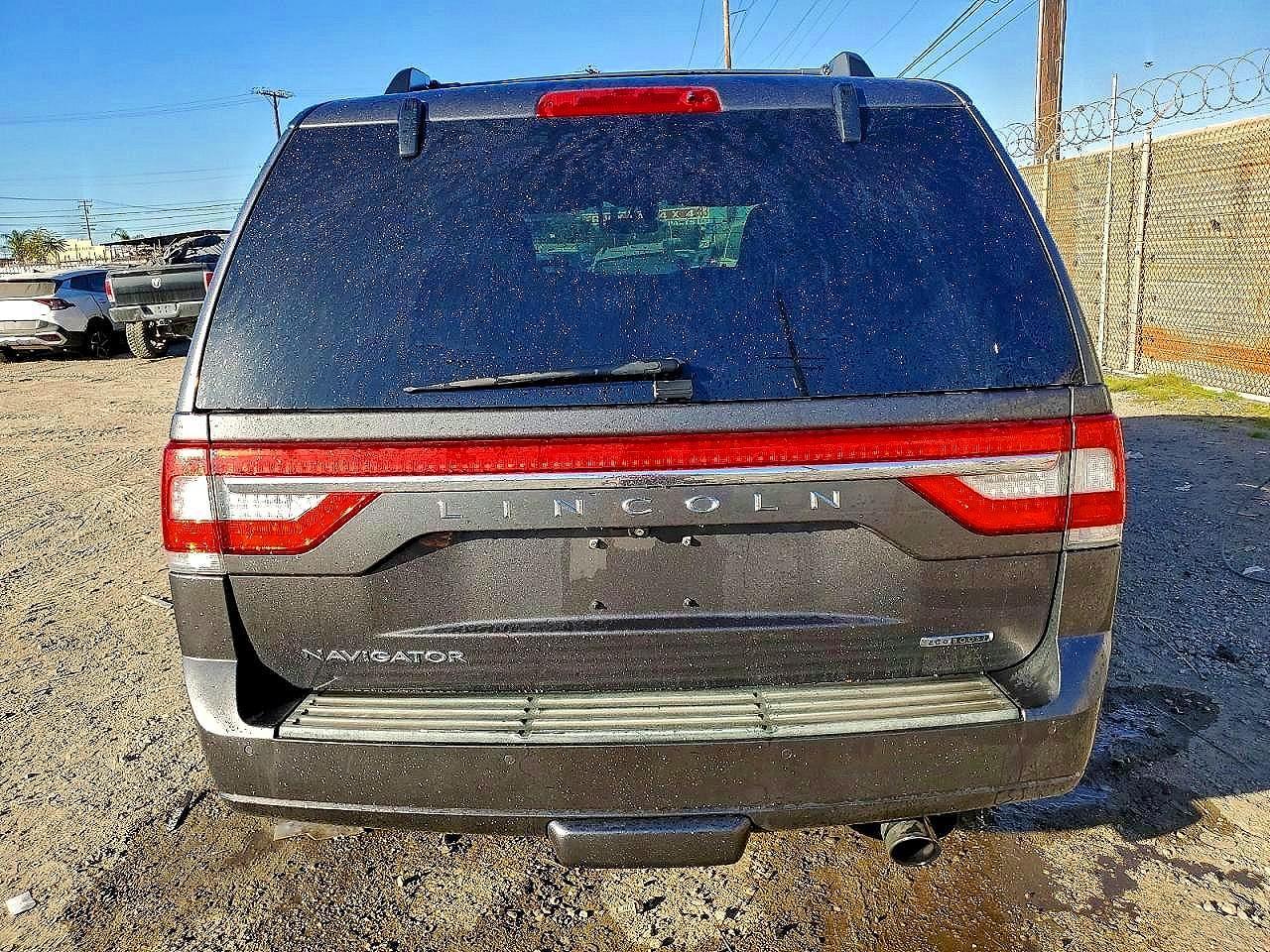 2015 Lincoln Townhouse Navigator - Фото 6