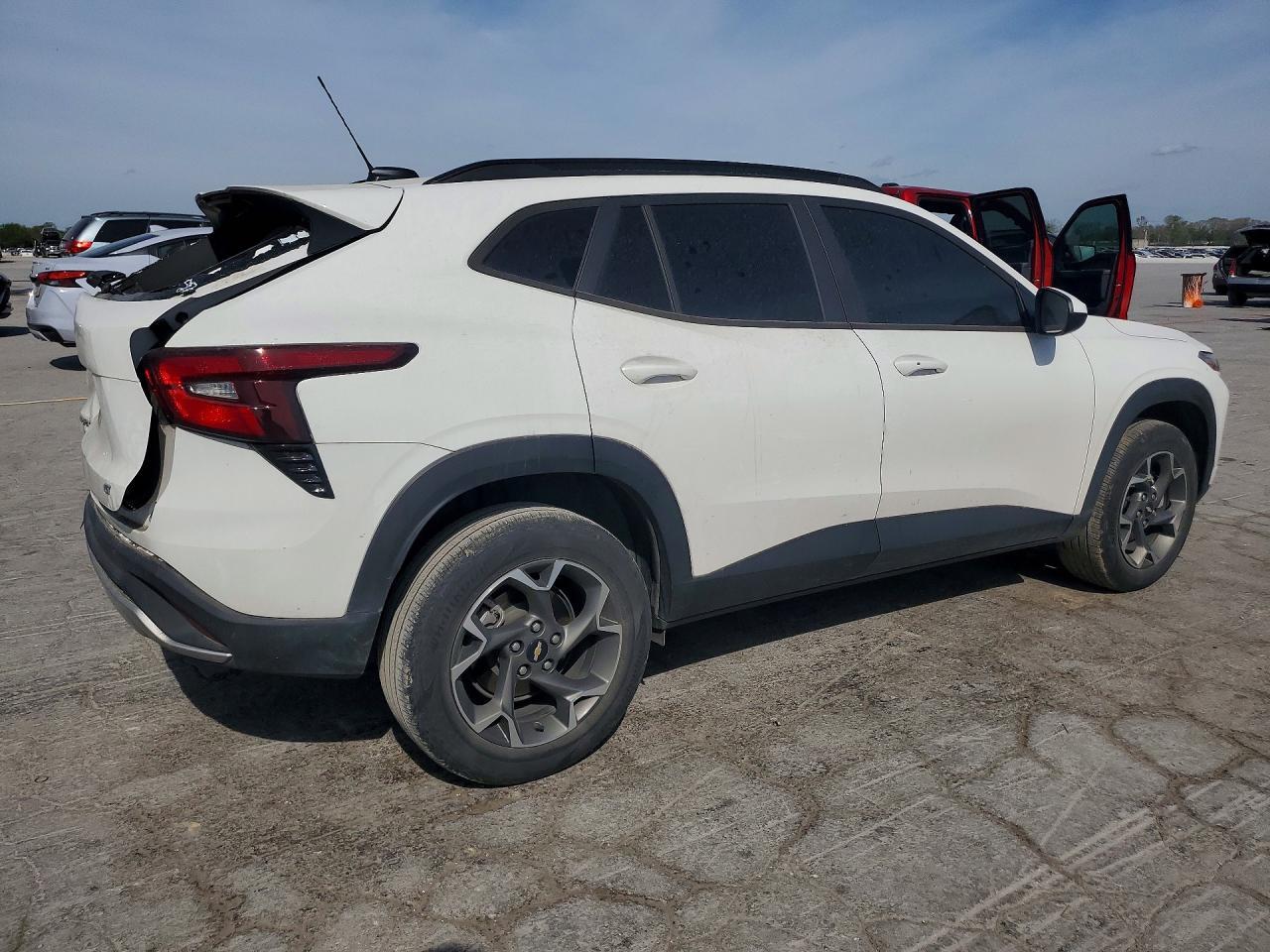 2024 Chevrolet Trax 1Lt - Фото 3