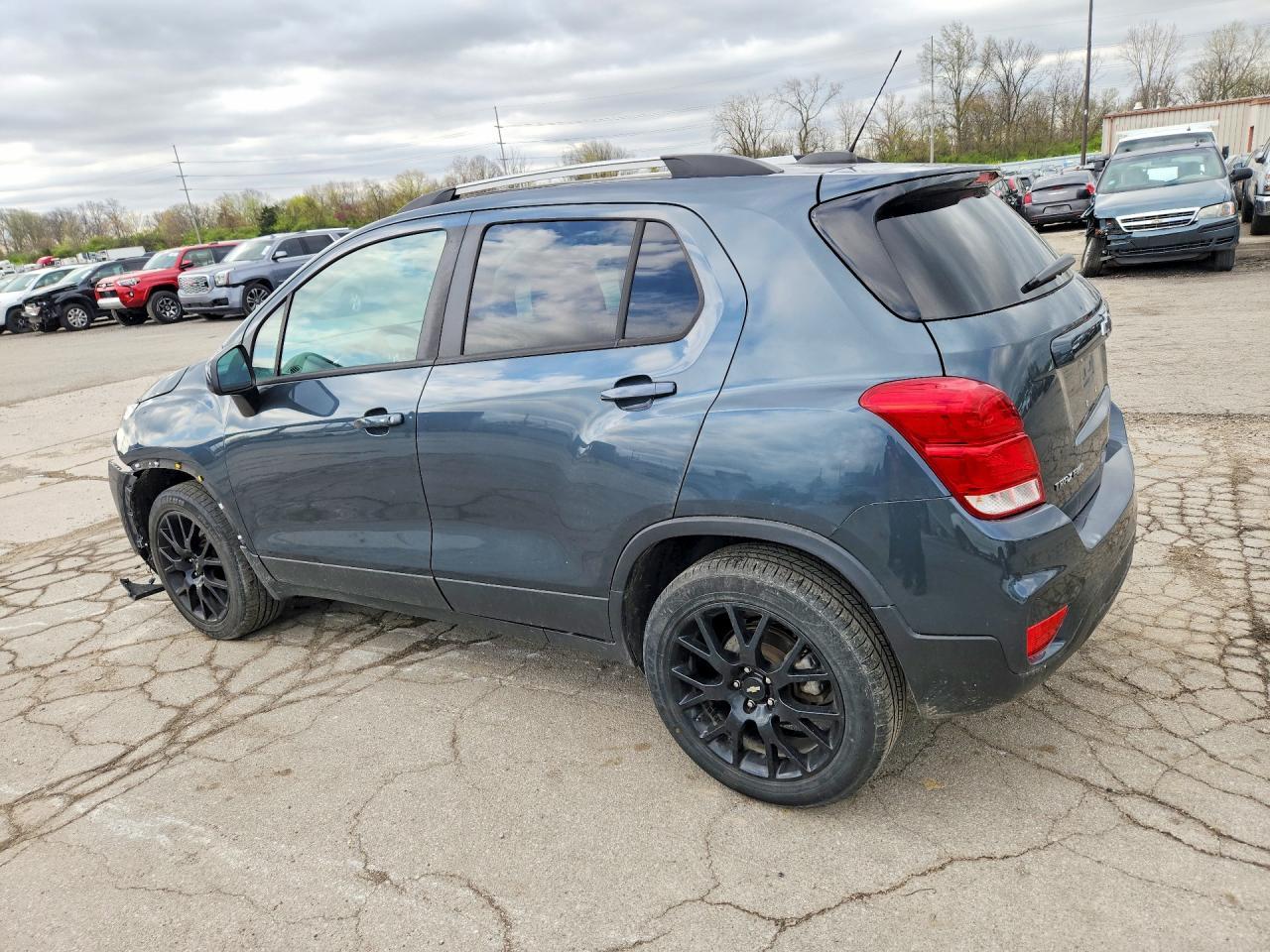 2021 Chevrolet Trax 1Lt - Фото 2