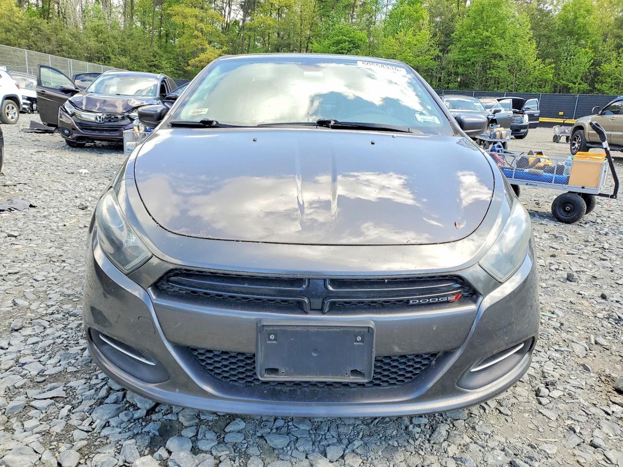 2015 Dodge Dart Sxt - Image 5