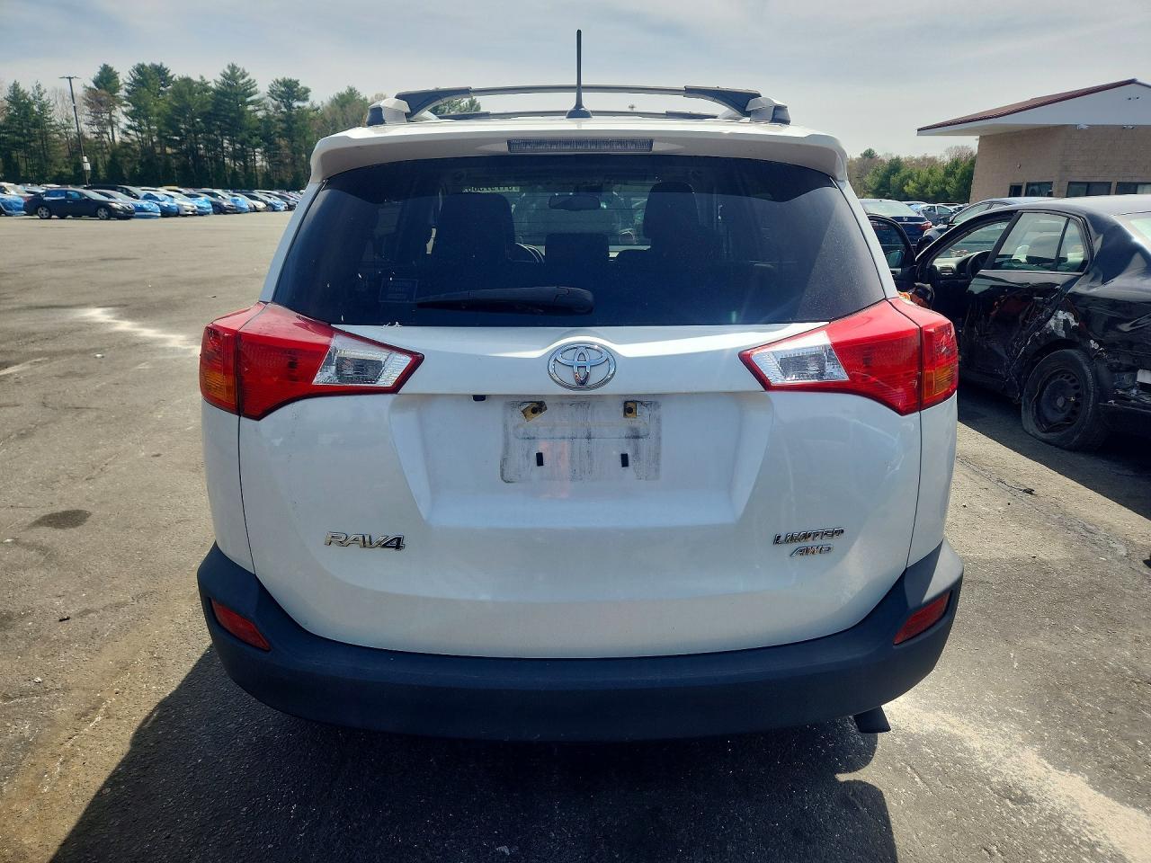 2015 Toyota Rav4 Limited - Image 6