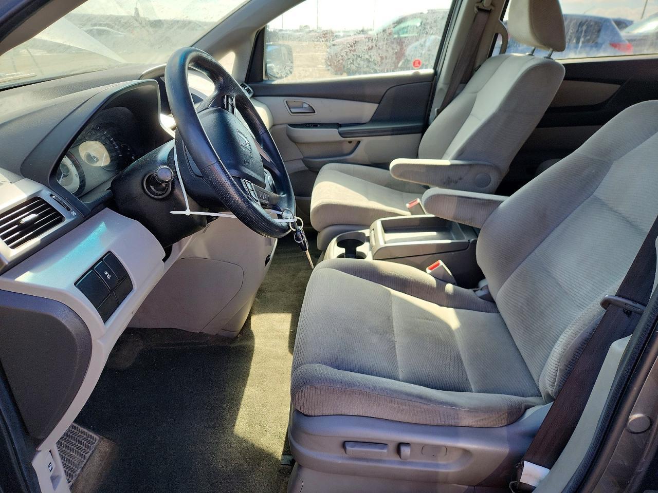 2013 Honda Odyssey Lx - Image 7
