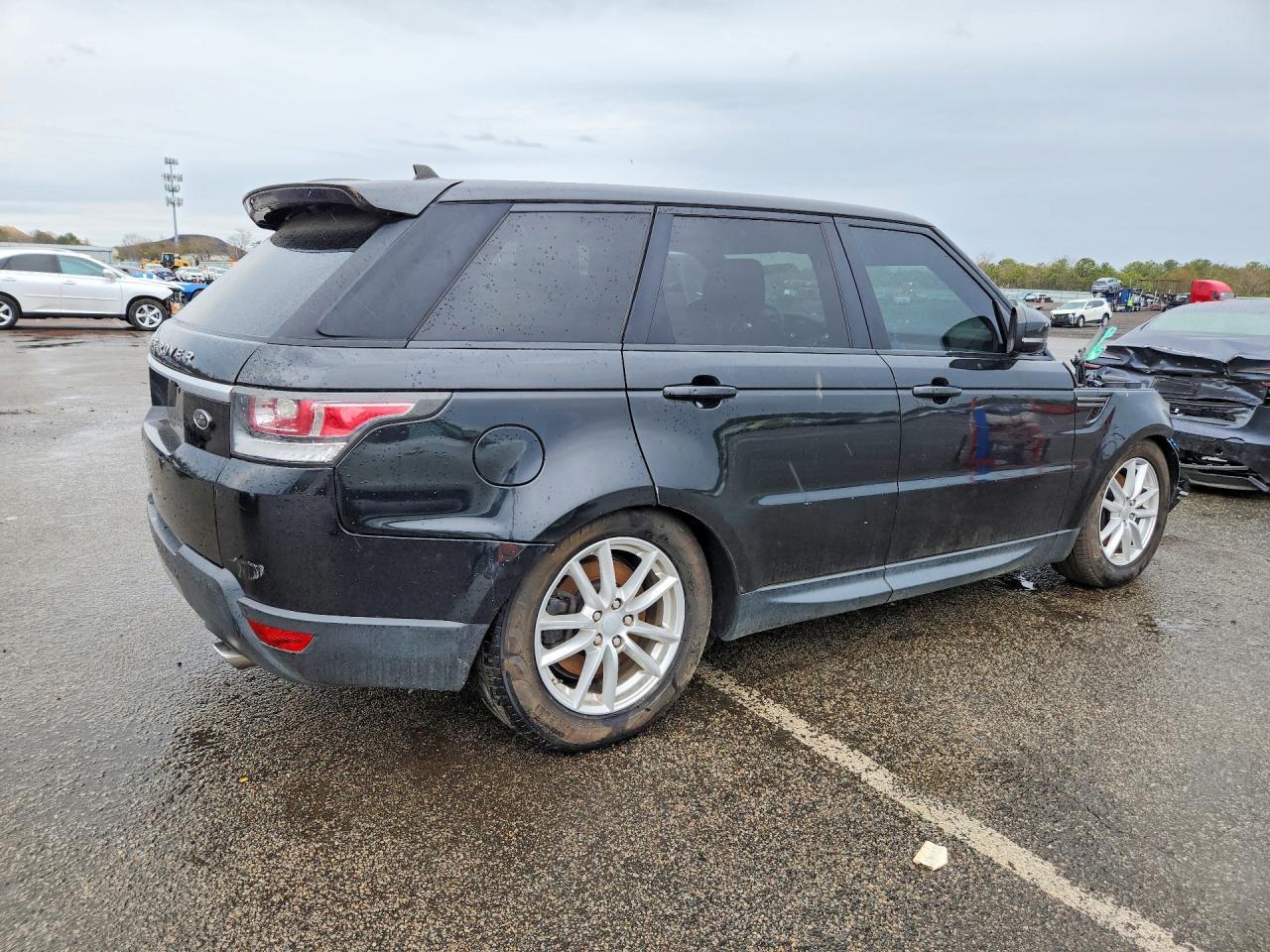 2016 Land Rover Range Rover Sport Se - Image 3