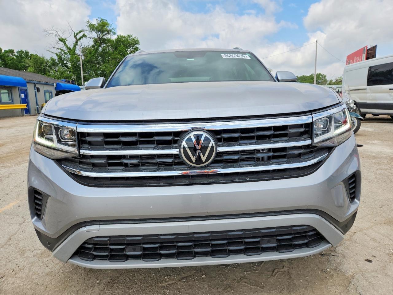2020 Volkswagen Atlas Cross Sport Se - Фото 5