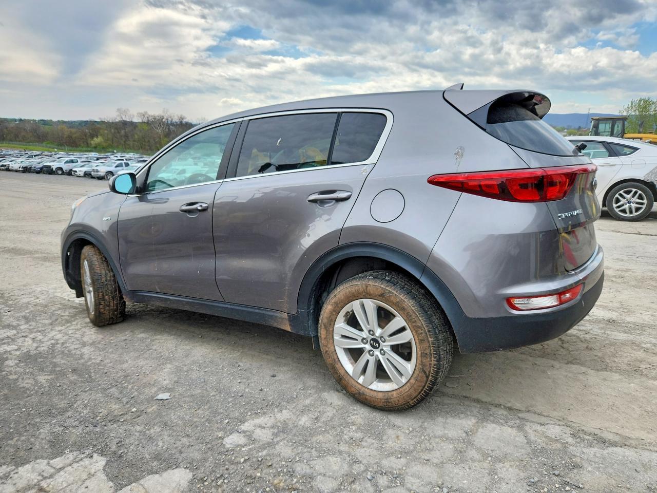 2018 Kia Sportage Lx - Image 2