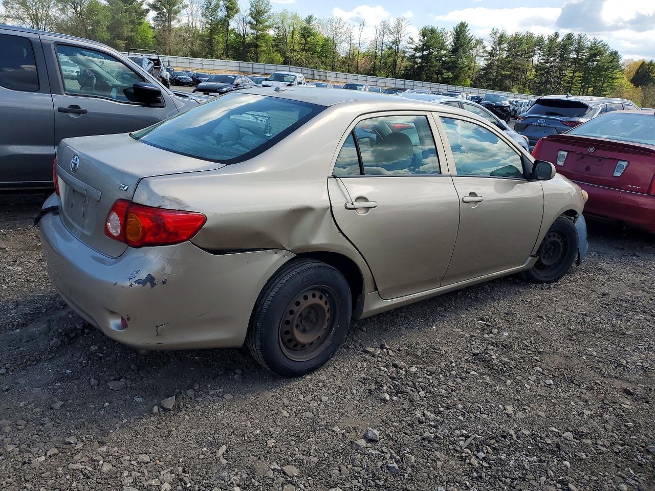 2009 Toyota Corolla Le - Фото 3