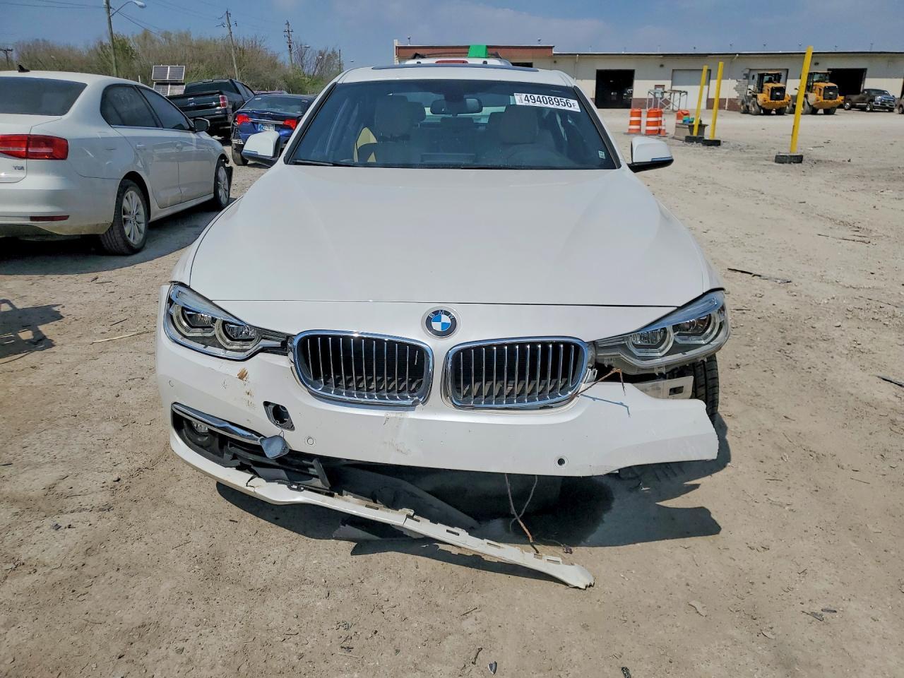 2017 BMW 330 Xi - Фото 5