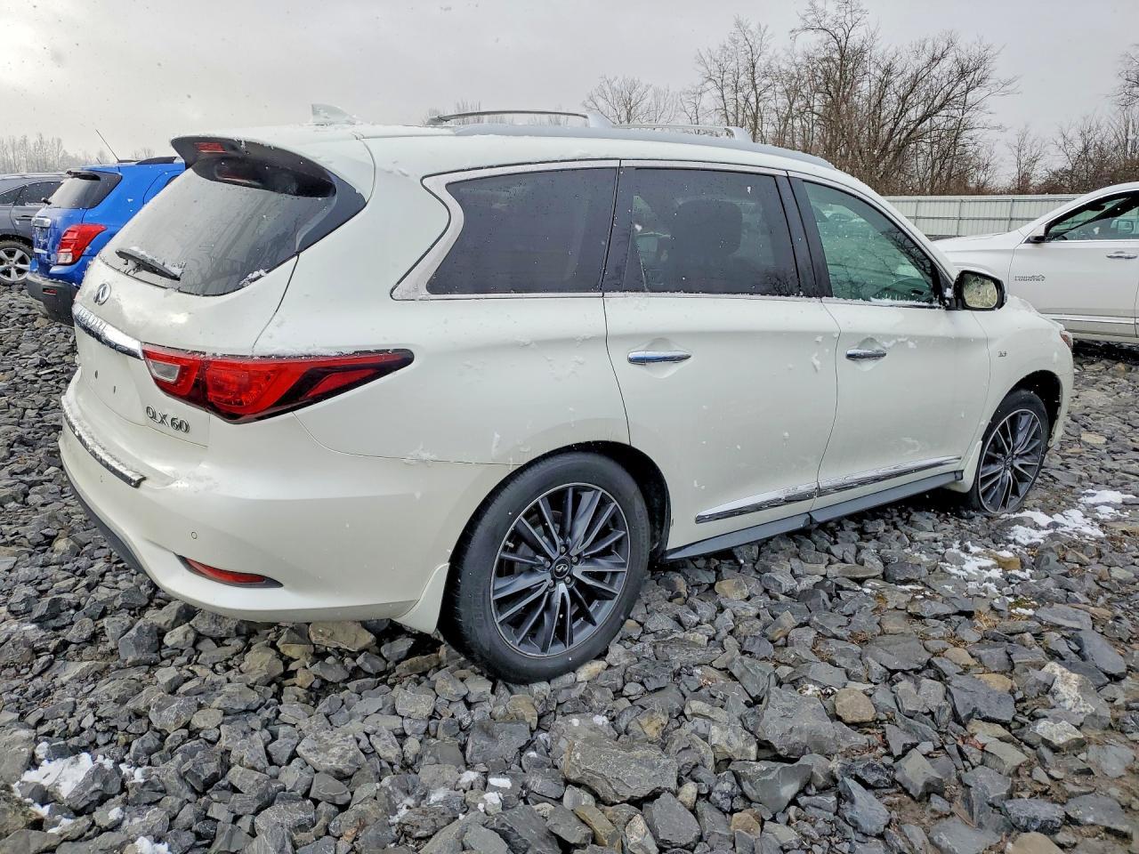 2017 Infiniti Qx60 Base - Фото 3