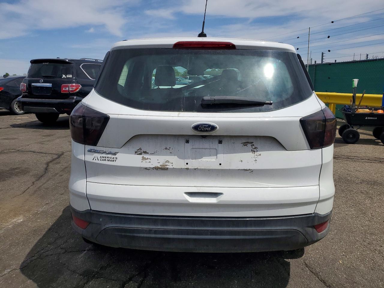 2018 Ford Escape S - Фото 6
