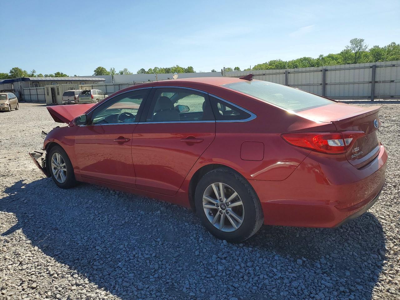 2017 Hyundai Sonata Se - Image 2