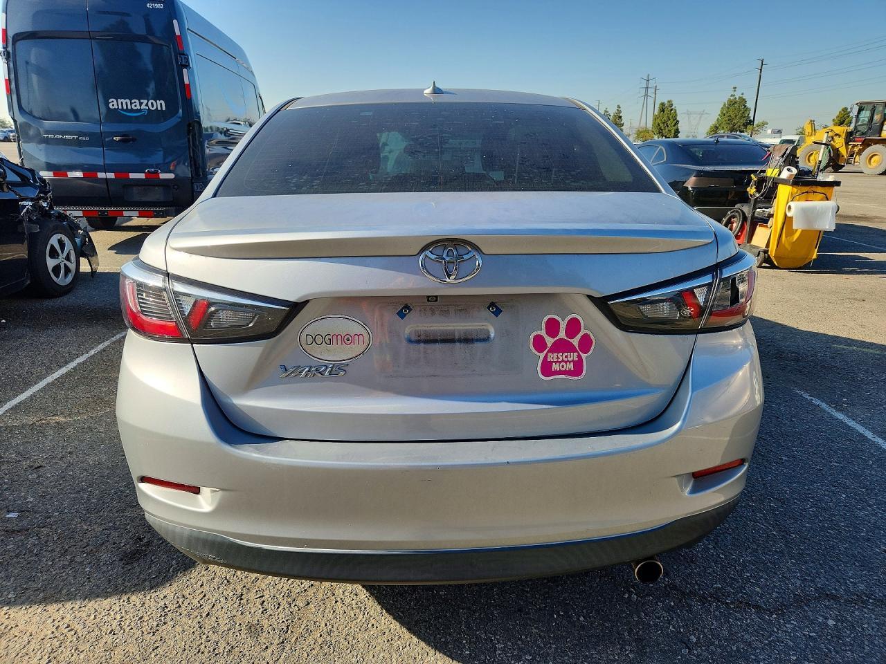 2019 Toyota Yaris Le - Image 6