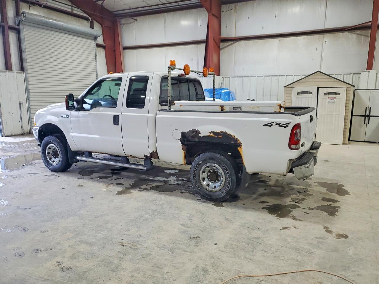 2004 Ford F-250 - Фото 2