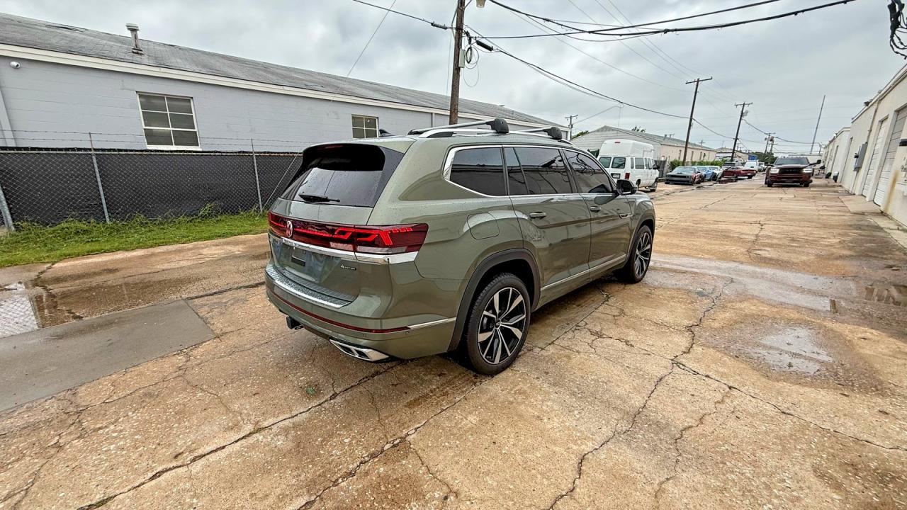 2025 Volkswagen Atlas Sel Premium R-Line - Image 4