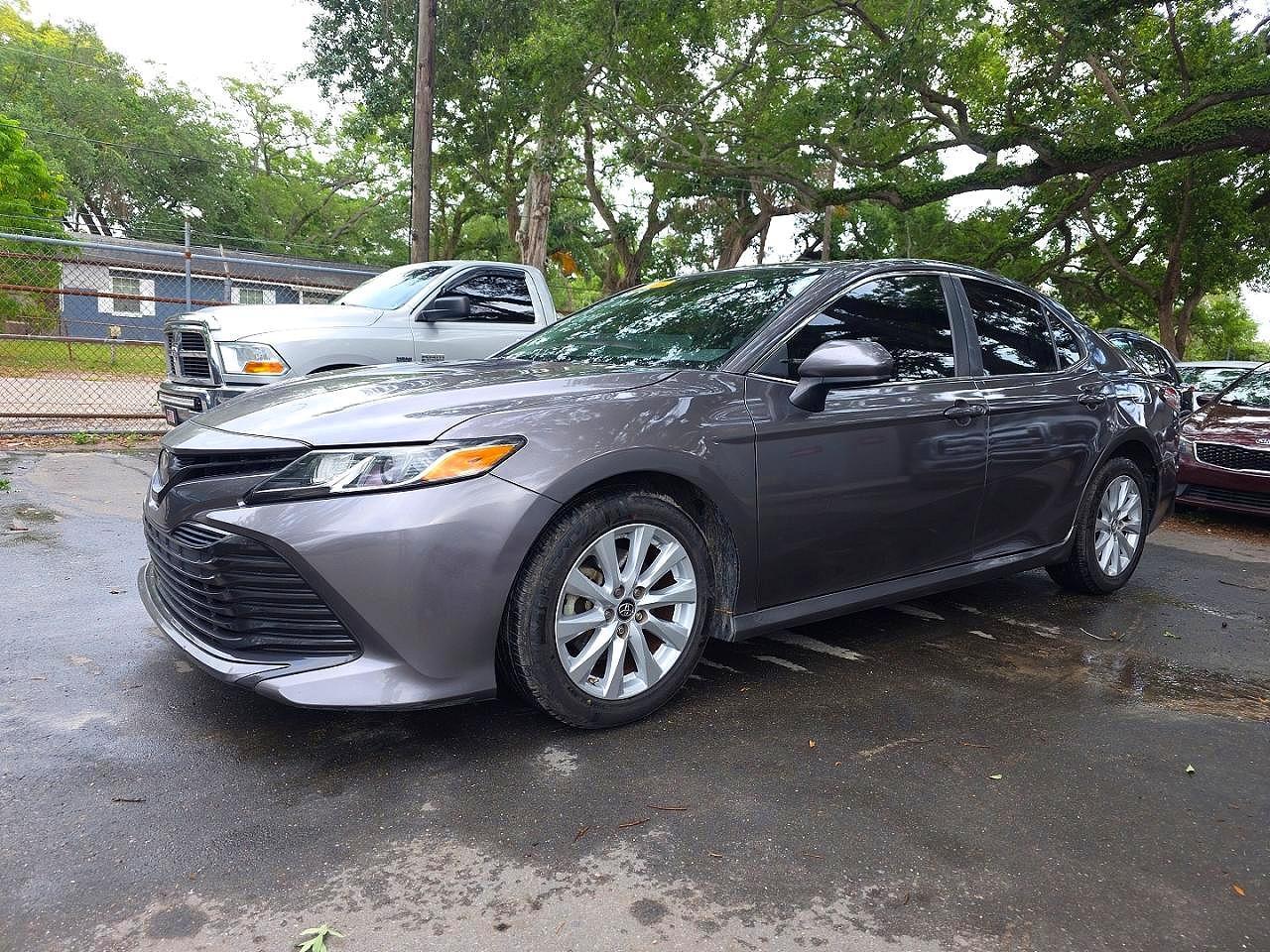 2019 Toyota Camry Le - Image 2