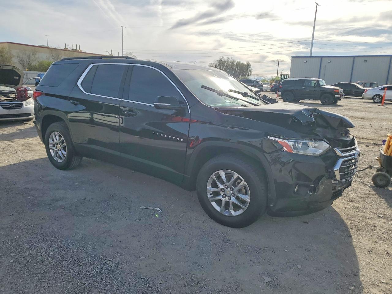 2020 Chevrolet Traverse Lt - Фото 4