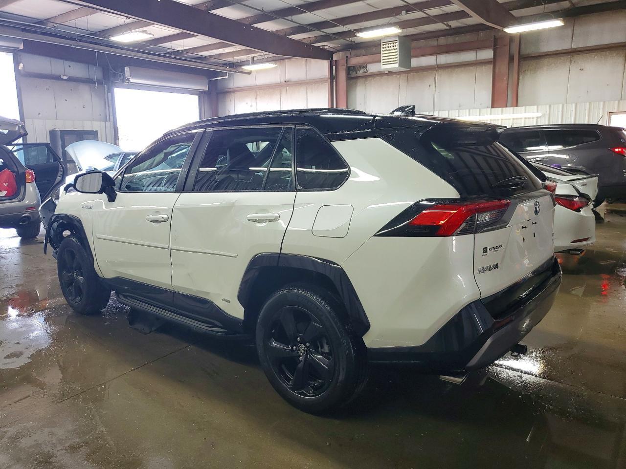 2021 Toyota Rav4 Xse - Фото 2