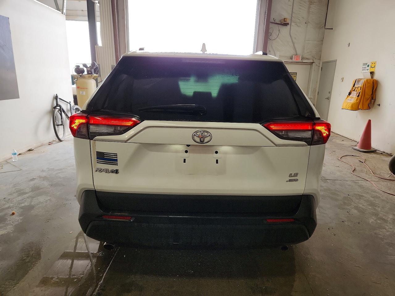 2021 Toyota Rav4 Le - Image 6