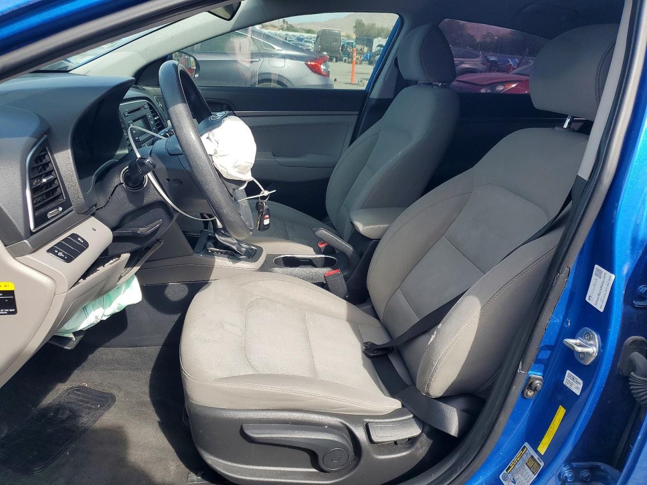 2018 Hyundai Elantra Se - Фото 7