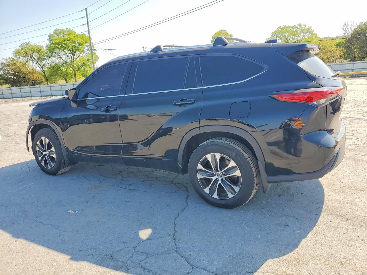 2022 Toyota Highlander Xle - Фото 2