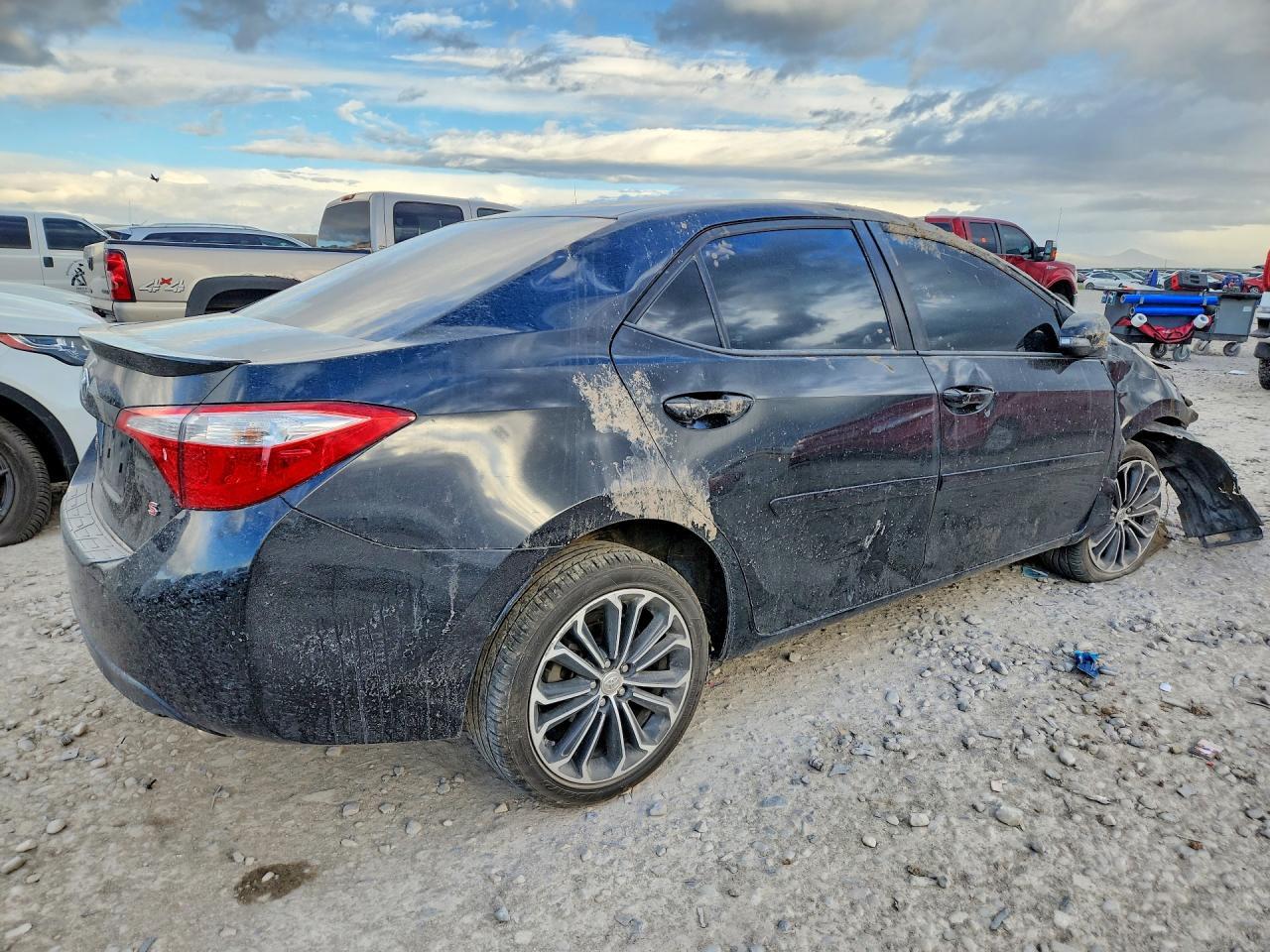 2015 Toyota Corolla S Plus - Image 3