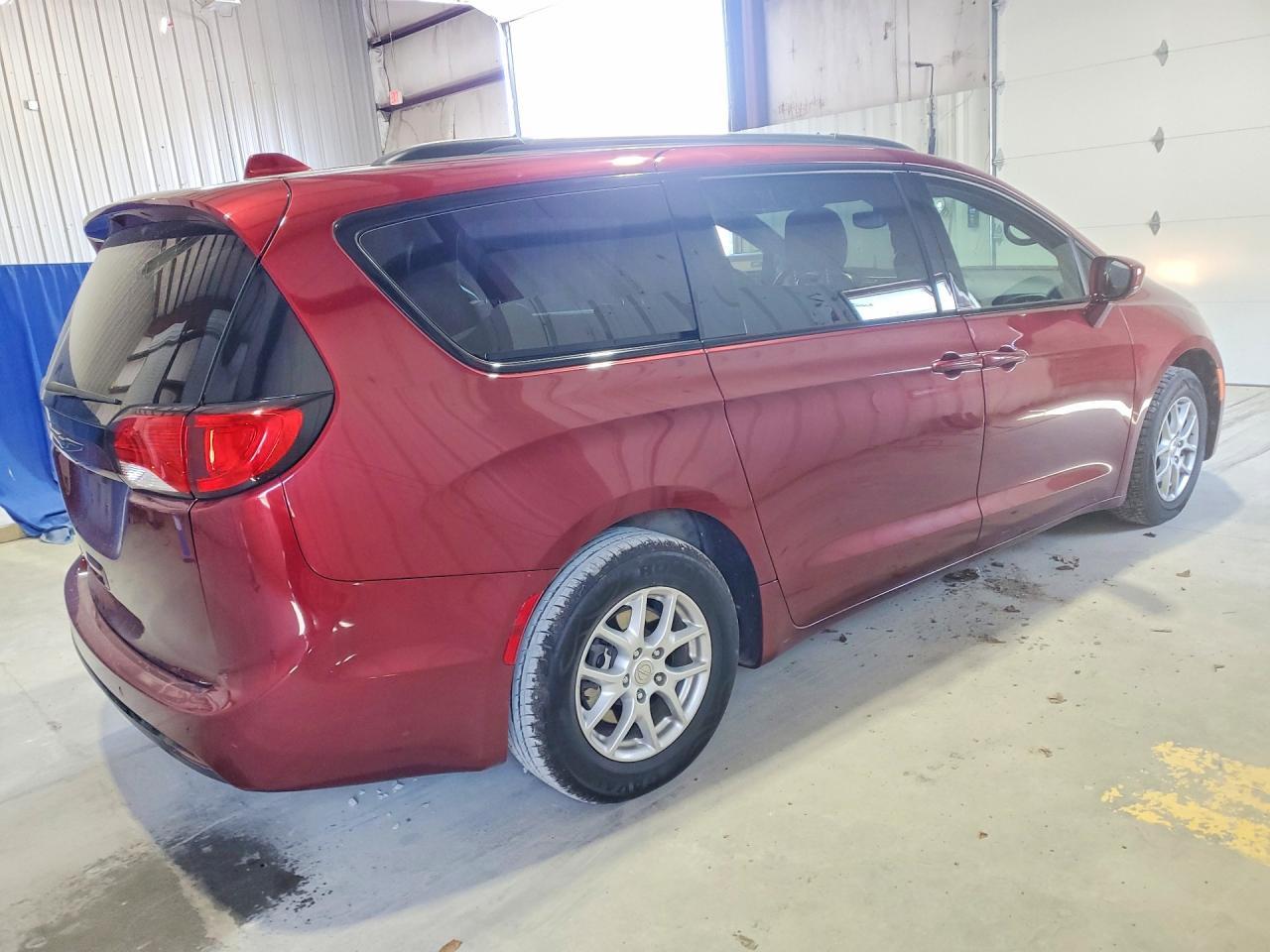 2018 Chrysler Pacifica Touring L - Фото 3