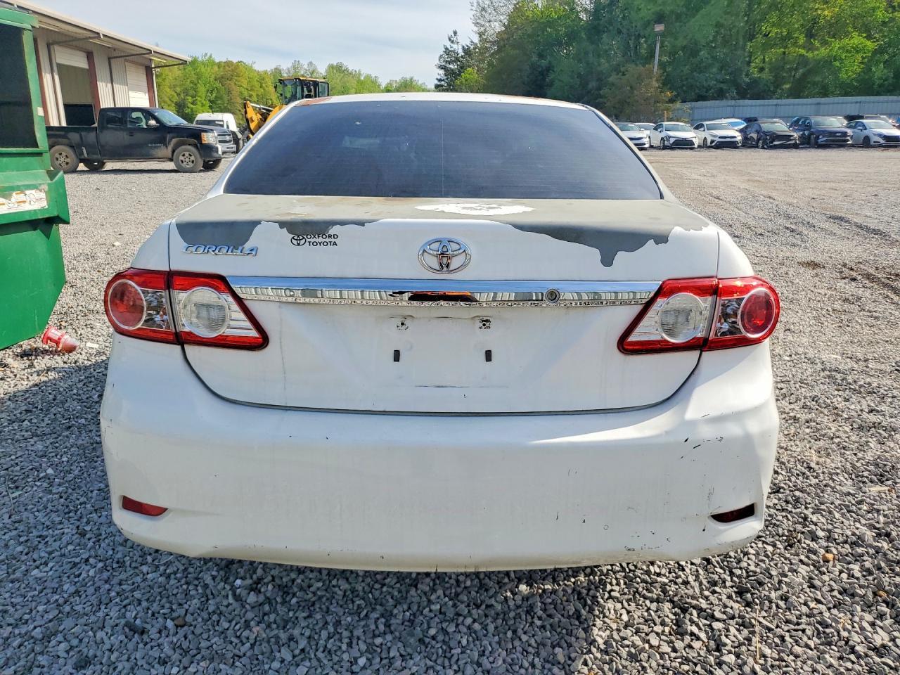 2013 Toyota Corolla L - Image 6