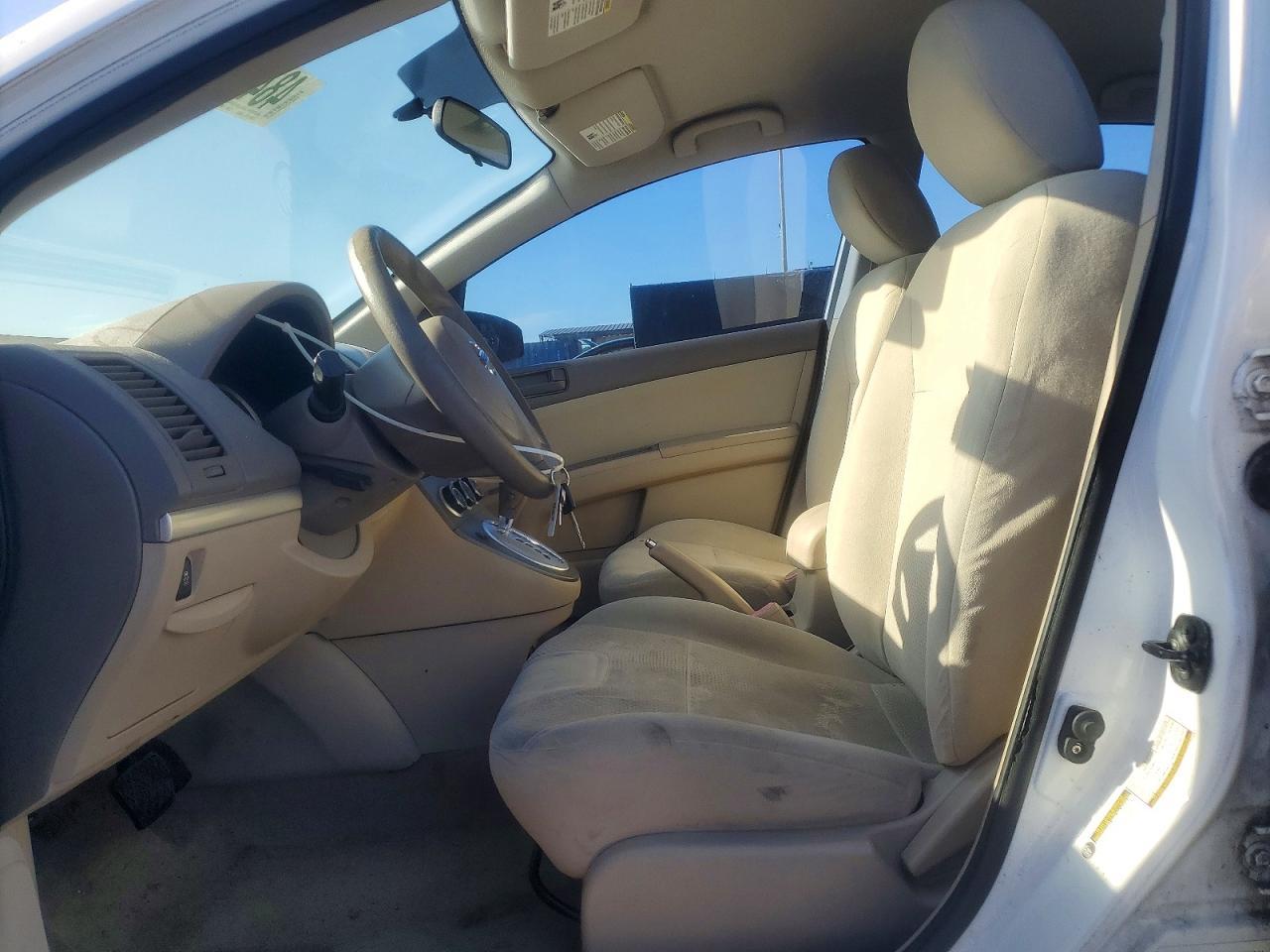 2012 Nissan Sentra 2.0 - Image 7