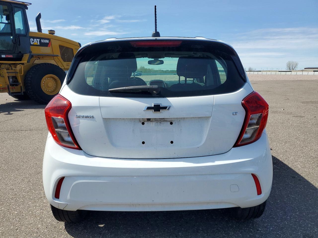 2022 Chevrolet Spark 1Lt - Фото 6