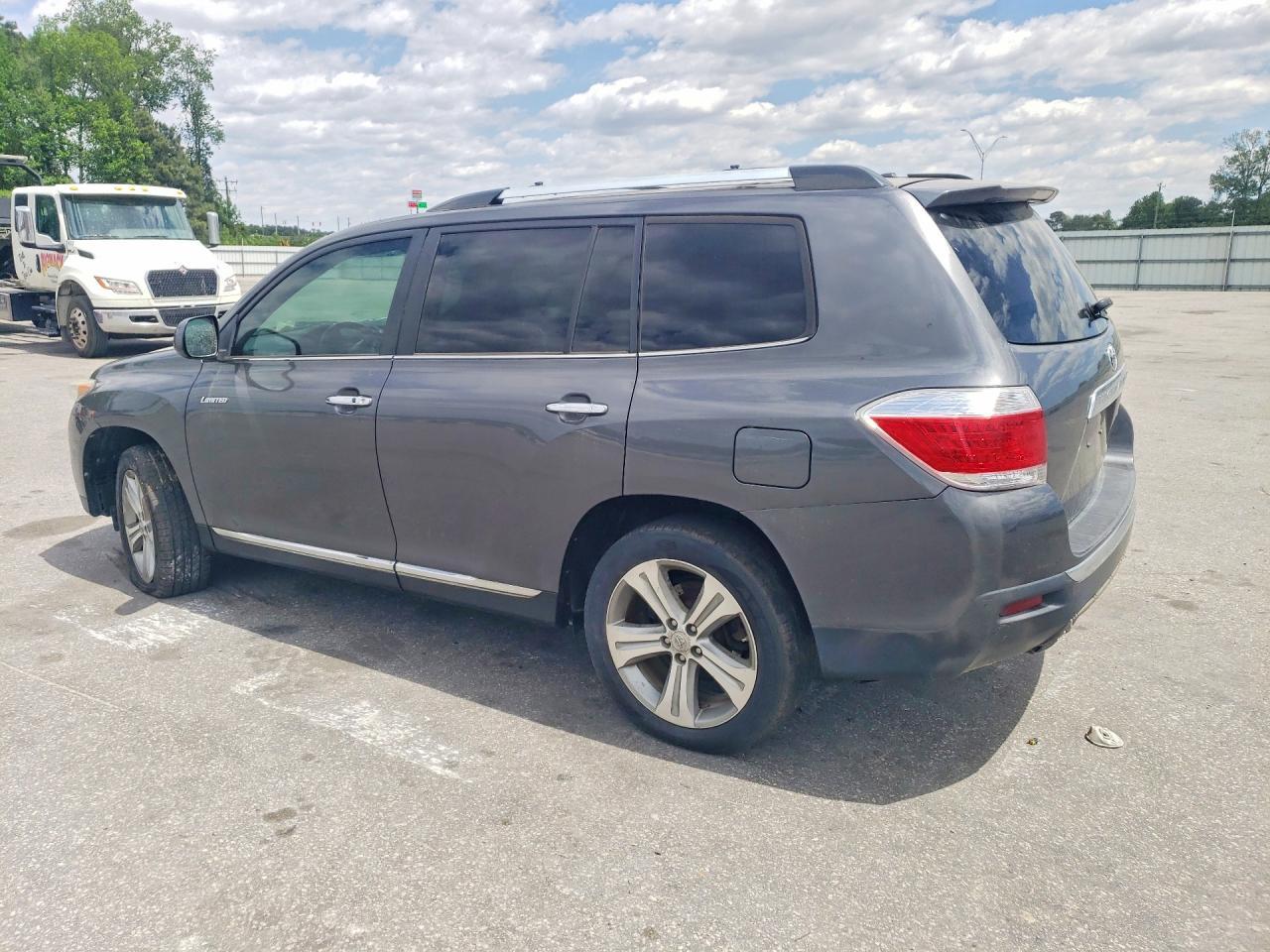 2011 Toyota Highlander Limited - Фото 2