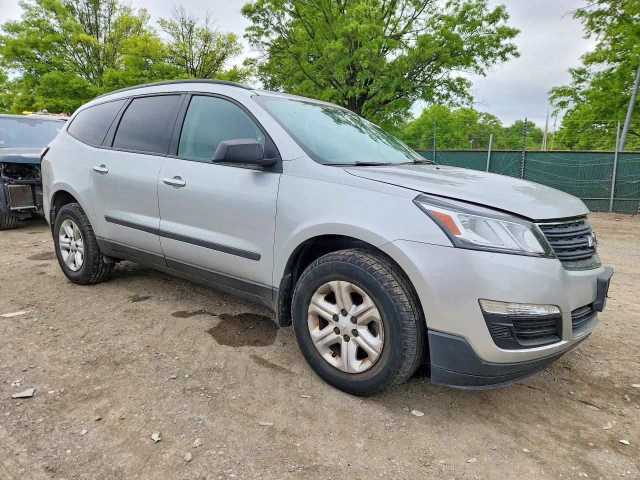2013 Chevrolet Traverse Ls - Фото 4