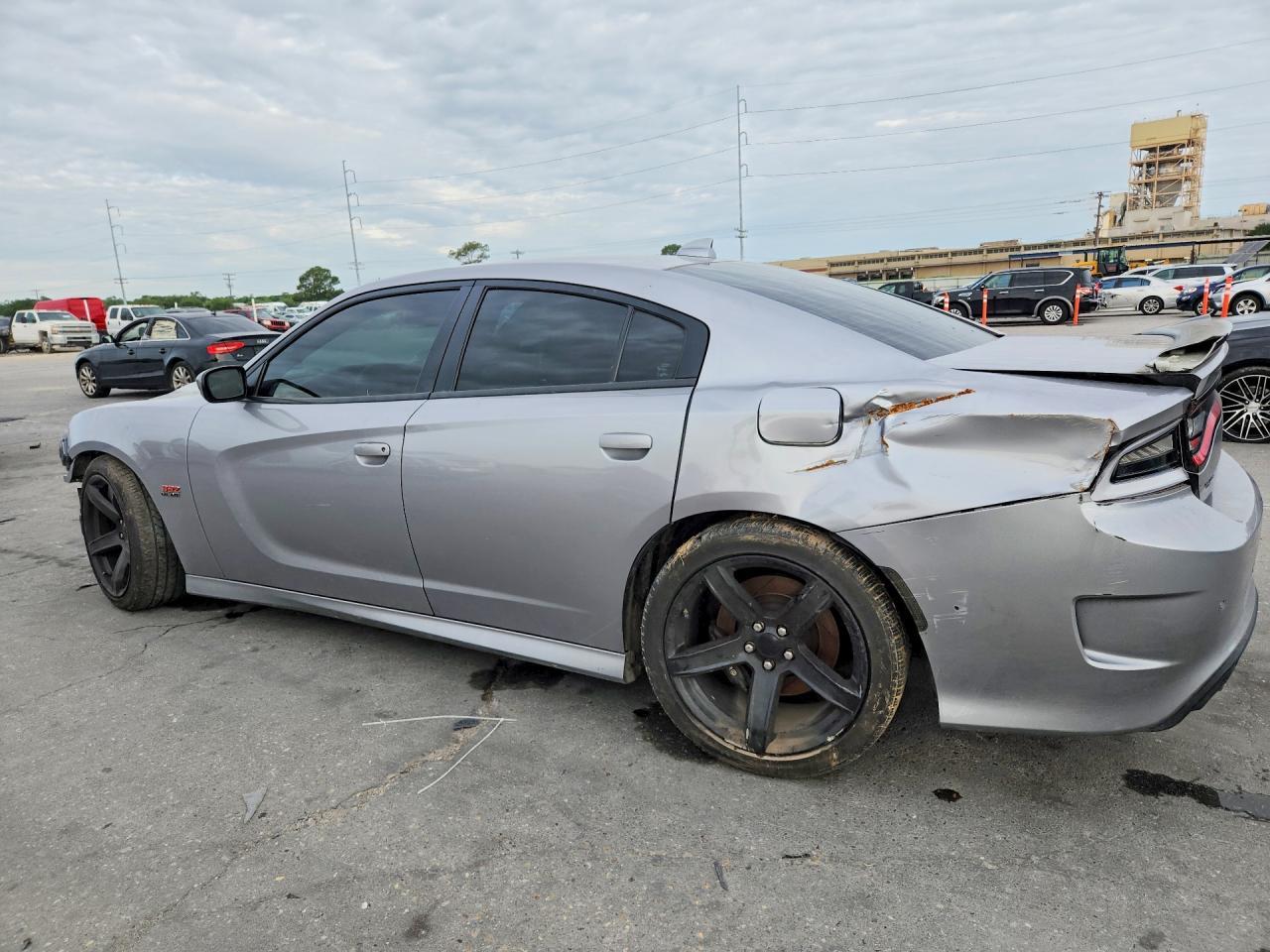 2018 Dodge Charger R - Фото 2