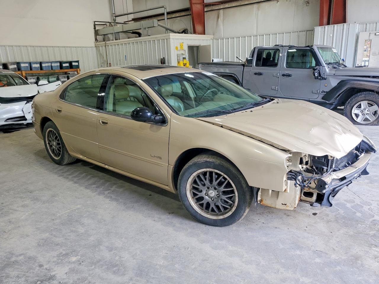 2000 Chrysler 200 - Image 4