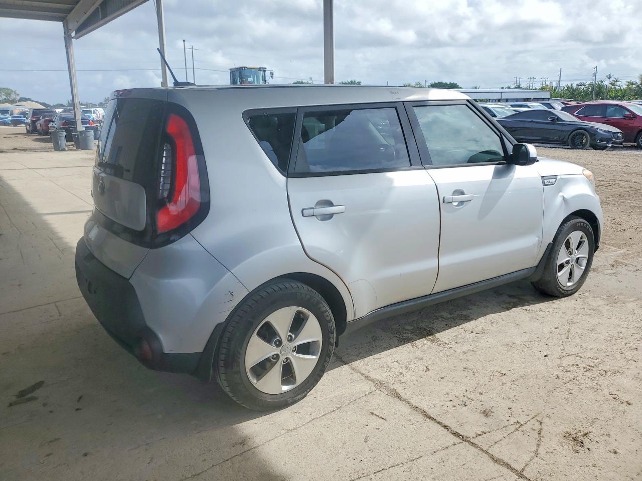 2015 Kia Soul Base - Фото 3