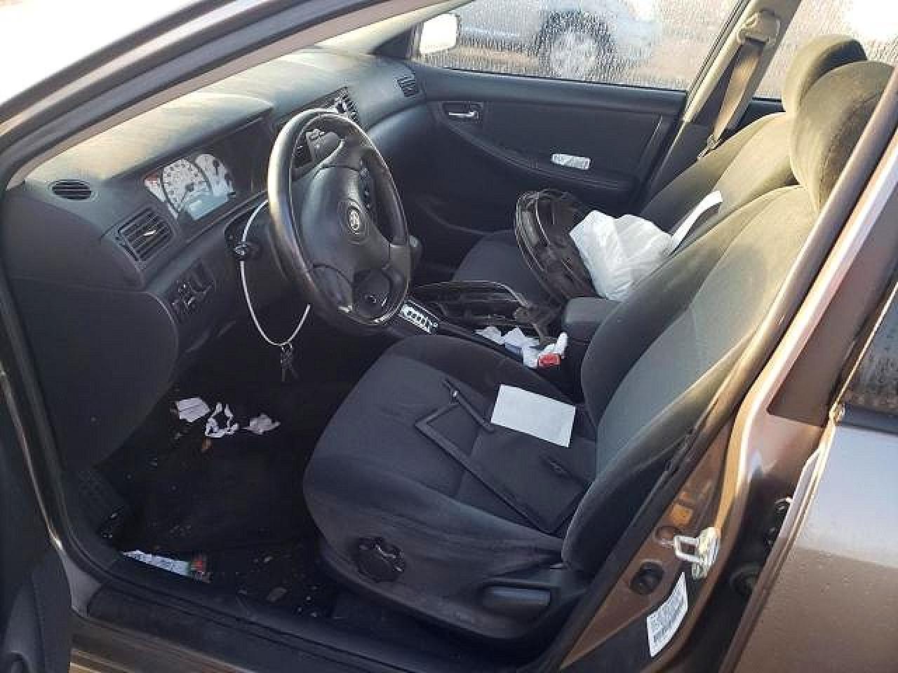 2004 Toyota Corolla S - Image 7