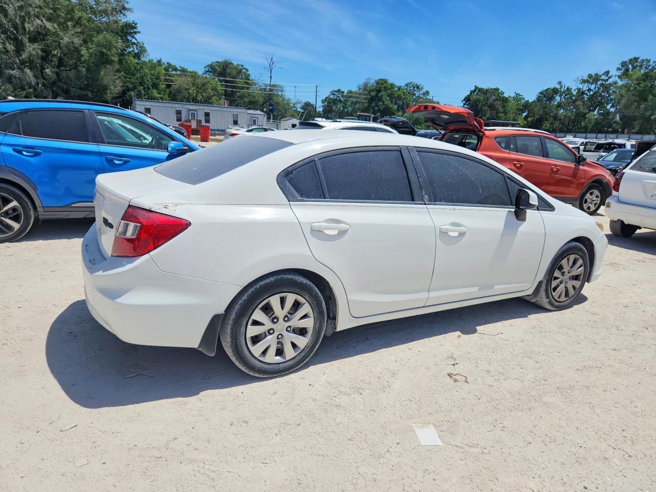 2012 Honda Civic Lx - Image 3