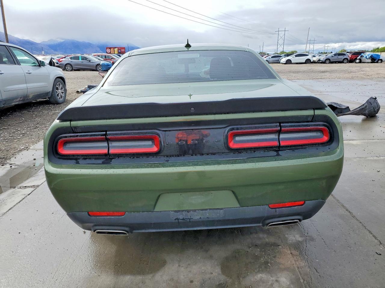 2022 Dodge Challenger Sxt - Фото 6