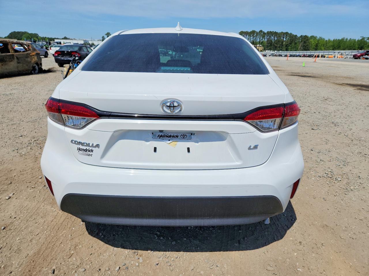 2026 Toyota Corolla Le - Image 6